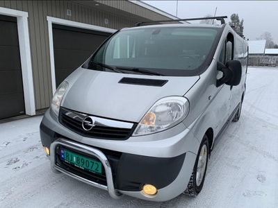 Opel Vivaro VIVARO 2.5-145 D