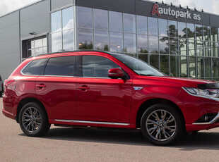 Mitsubishi Outlander S EDITION 202HK4X4/NORSK/360KAMERA/SKINN/KEYLESS/SOLTAK