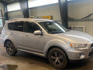 Mitsubishi Outlander OUTLANDER 2.0-140 D 4WD