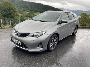 Toyota Auris Touring Sports 1,8 Hybrid Active+