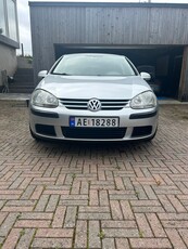 Volkswagen Golf GOLF 1.9-105 D DSG Automat