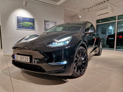 2023 Tesla Model Y Performance AWD