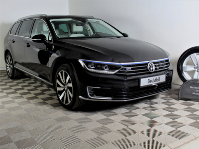 2018 Volkswagen Passat GTE Exclusive 218hk ACC/DCC/LED/Ryggekamera/Webasto/Krok/Panoramatak/Navi++