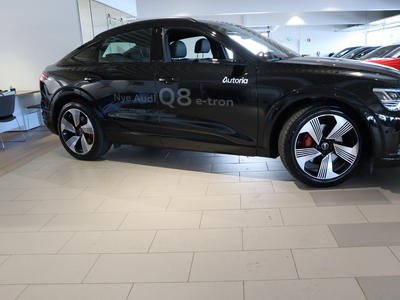 2024 Audi Q8 e-tron Q8 sb e-tron 50 adv plus ycc Sort Optikk, Pano. Head Up