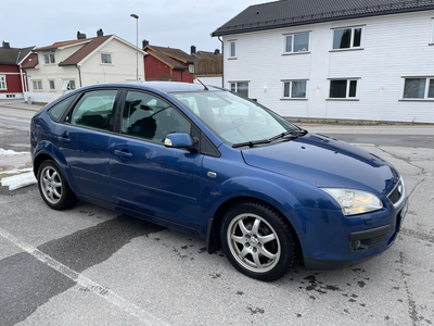 Ford Focus FOCUS 1.6-101