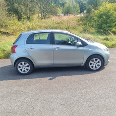 Toyota Yaris YARIS 1.3-87