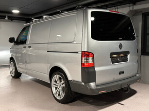 Volkswagen Transporter 2,0TDI 140HK 4-MOTION / Ny reg-reim / 2x skyvedører