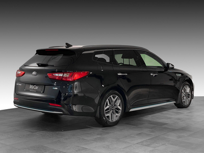 Kia Optima PHEV Active Business Skinn ACC Pano Navi H&K Carplay