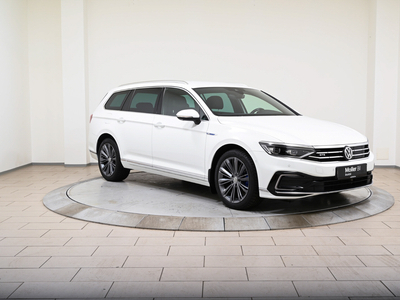 2020 Volkswagen Passat GTE 1,4 TSI 218hk aut - 360kam, Matrix, Skinn, Krok, P.varmer