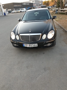 Mercedes-Benz E-Klasse E 220 CDI 2.1-170 D