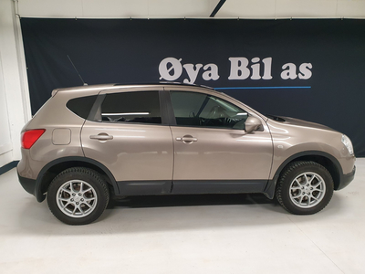 Nissan Qashqai 2,0 Acenta 4X4 CVT Glasstak