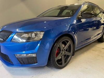 Skoda Octavia OCTAVIA 2.0-184 D 4X4