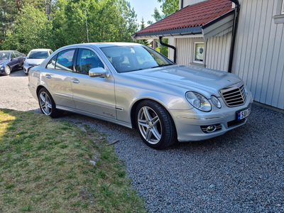 Mercedes-Benz E-Klasse E 220 CDI 2.1-170 D /Avantgarde/Navi/Cruise/Soltak