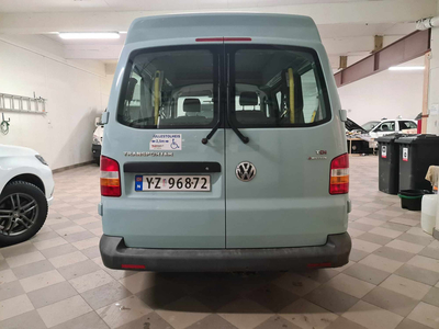 Volkswagen Transporter TRANSPORTER 2.5-131 D 4MOTION Rullestolbil