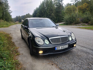 Mercedes-Benz E-Klasse E 500 4-MATIC 5.0-306 4MATIC AMG