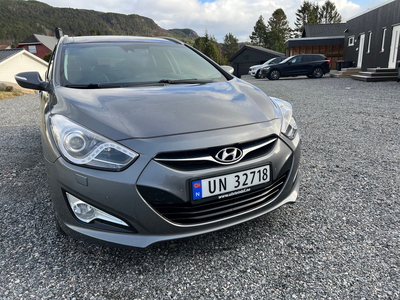 Hyundai i40 1,7 CRDi 136hk PREMIUM AT