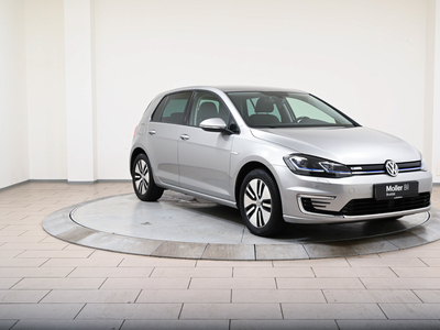 2020 Volkswagen e-Golf 136hk - R.kam, Keyless, Navi, ACC