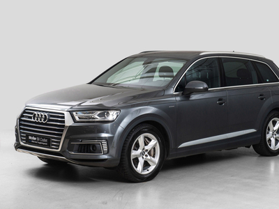 2018 Audi Q7 e-tron sport business