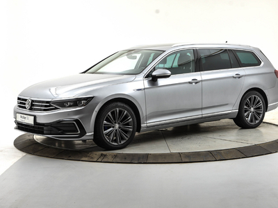 2020 Volkswagen Passat GTE 218hk DSG