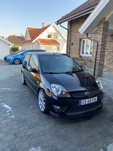 Ford Fiesta ST 150