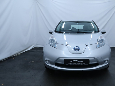 Nissan Leaf 24kW/ R.Kam/ Pen bil