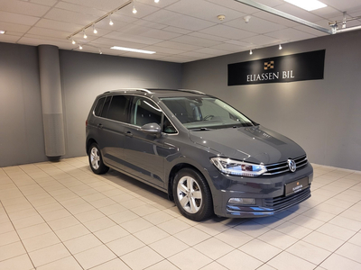 Volkswagen Touran 2,0 TDI 150hk Highline 7 Seter/ Panorama/Kamera/Krok