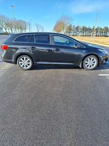 Toyota Avensis 2,2 D-CAT 150hk Executive aut.