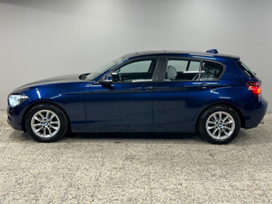 BMW 1-serie 118I 170HK AUTOMAT LAV KM SKINN TAKLUKE CRUISE BYTTE+++