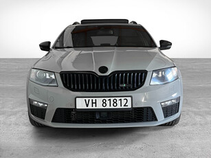 Skoda Octavia RS Skoda Octavia RS/ 2.0-184 DSG 4x4/ Panorama soltak