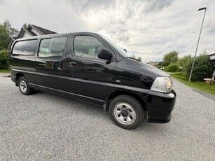 Toyota HiAce HIACE 2.5-117 D 4WD