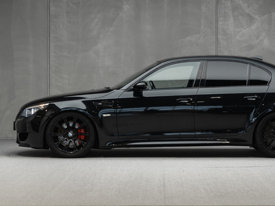 BMW M5 V10 507hk LCI MEISTERSCHAFT/RÅDELAGER/PLUGGER/ALL-BLACK