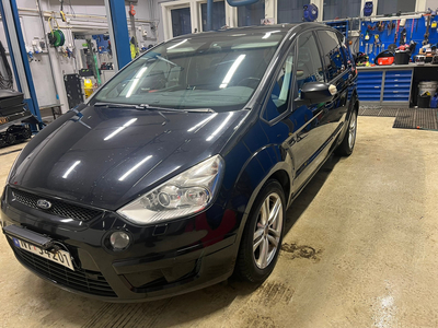 Ford S-MAX S-MAX 2.0-140 D