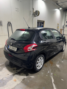 Peugeot 208 Active 1,2 VTi 82hk