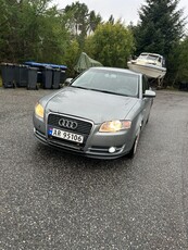 Audi A4 A4 1.6-102