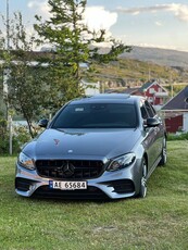 Mercedes-Benz E-Klasse E220d/194HK/AMG/HUD/360*/BURMESTER/WIDESCREEN/DAB/NAVI