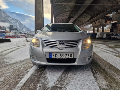 Toyota Avensis AVENSIS 2.0-126 D