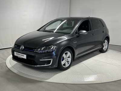 2016 Volkswagen Golf GTE 1,4 TSI 204hk. ACC/Webasto/Kam/Carplay/Dab+