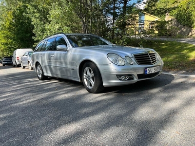 Mercedes-Benz E-Klasse E 220 CDI 2.1-170 D AVANTGARDE topputgave