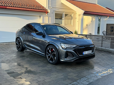 Audi SQ8 SB E-TRON PLUS