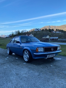 Opel Ascona ASCONA 2.0 16v