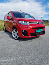 Citroen Berlingo BlueHDI 130hk L1.