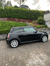 MINI Cooper 1.6-120