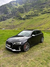 Audi RS3 Sportback quattro