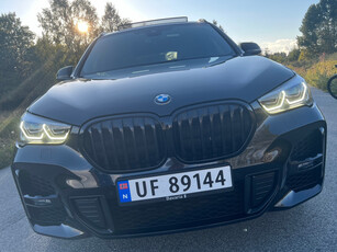 BMW X1 25e, Pano, HUD, Serviceavtale, M-Sport, Skinn, HiFi