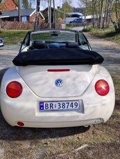 Volkswagen Beetle NEW BEETLE 2.0-116