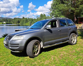 Volkswagen Touareg TOUAREG 3.2-220 4MOTION