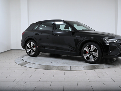 2024 Audi Q8 e-tron 50 Advanced Plus - HeadUp,Pano,Virt.speil,S-line,Krok,21