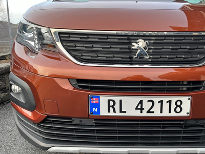 Peugeot Rifter 1.5-131HK DIESEL/L2 (LANG)/AUTOMAT/HENGERFESTE