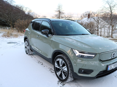 Volvo XC 40 P8 Pure Electric AWD Recharge