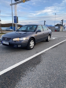 Toyota Camry CAMRY 2.2-131